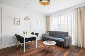 Elegant apartment next to the metro station by Rent like home